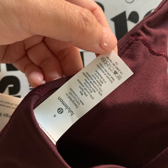 ❌SOLD❌NWT Lululemon Energy bra cassis, size 6 - Picture 3 of 4